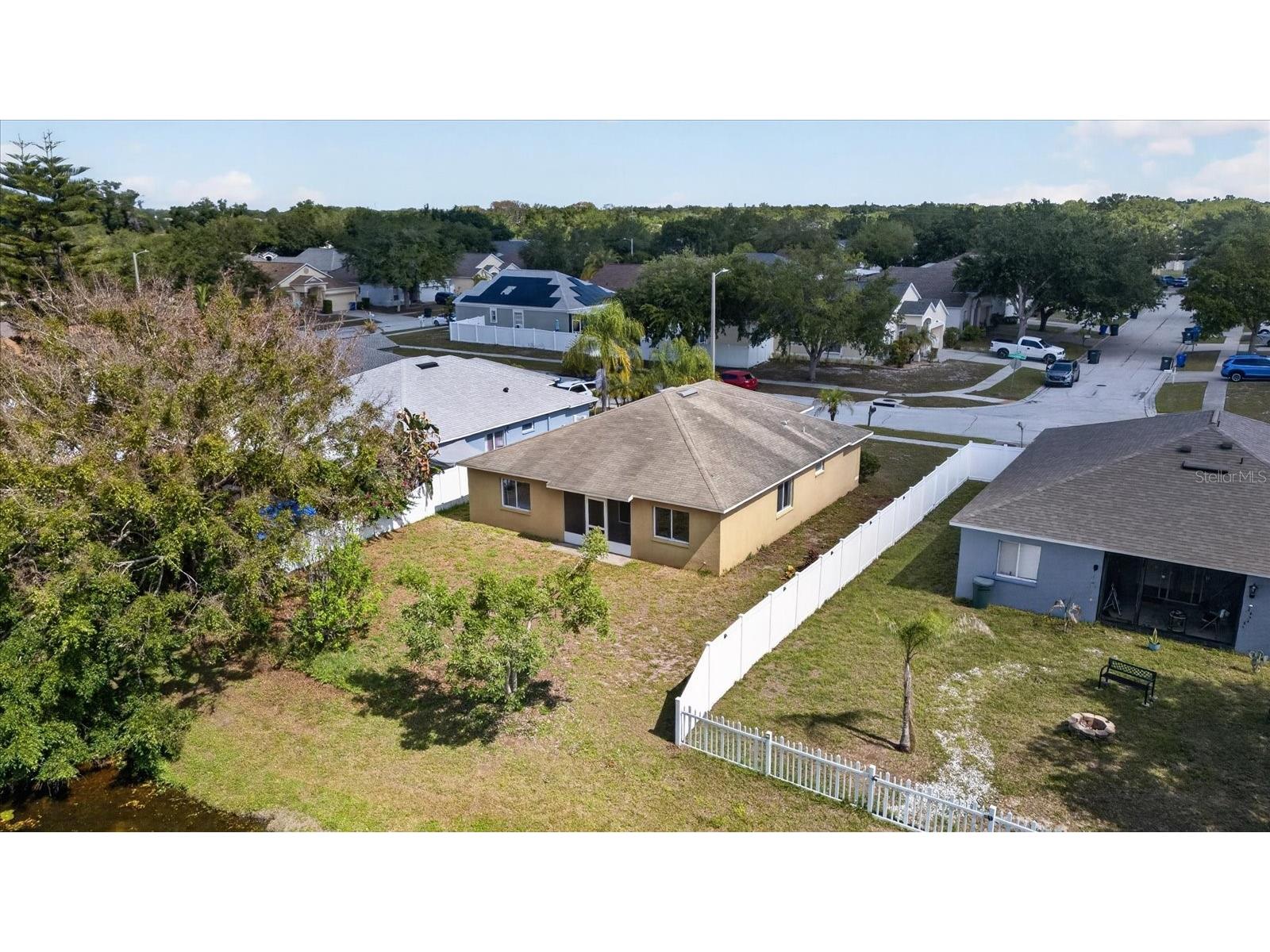 12015 Cedarfield Drive Riverview FL 33579 TB8506764 image40