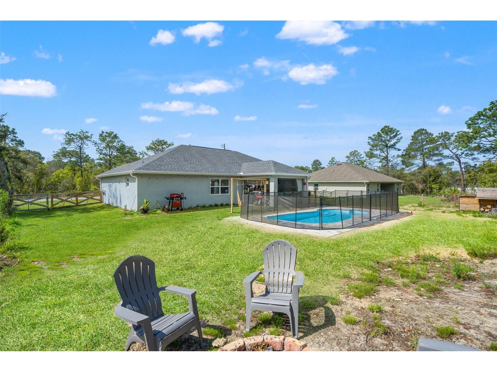 12015 Phoenix Avenue Weeki Wachee FL 34614 TB8495141 image33