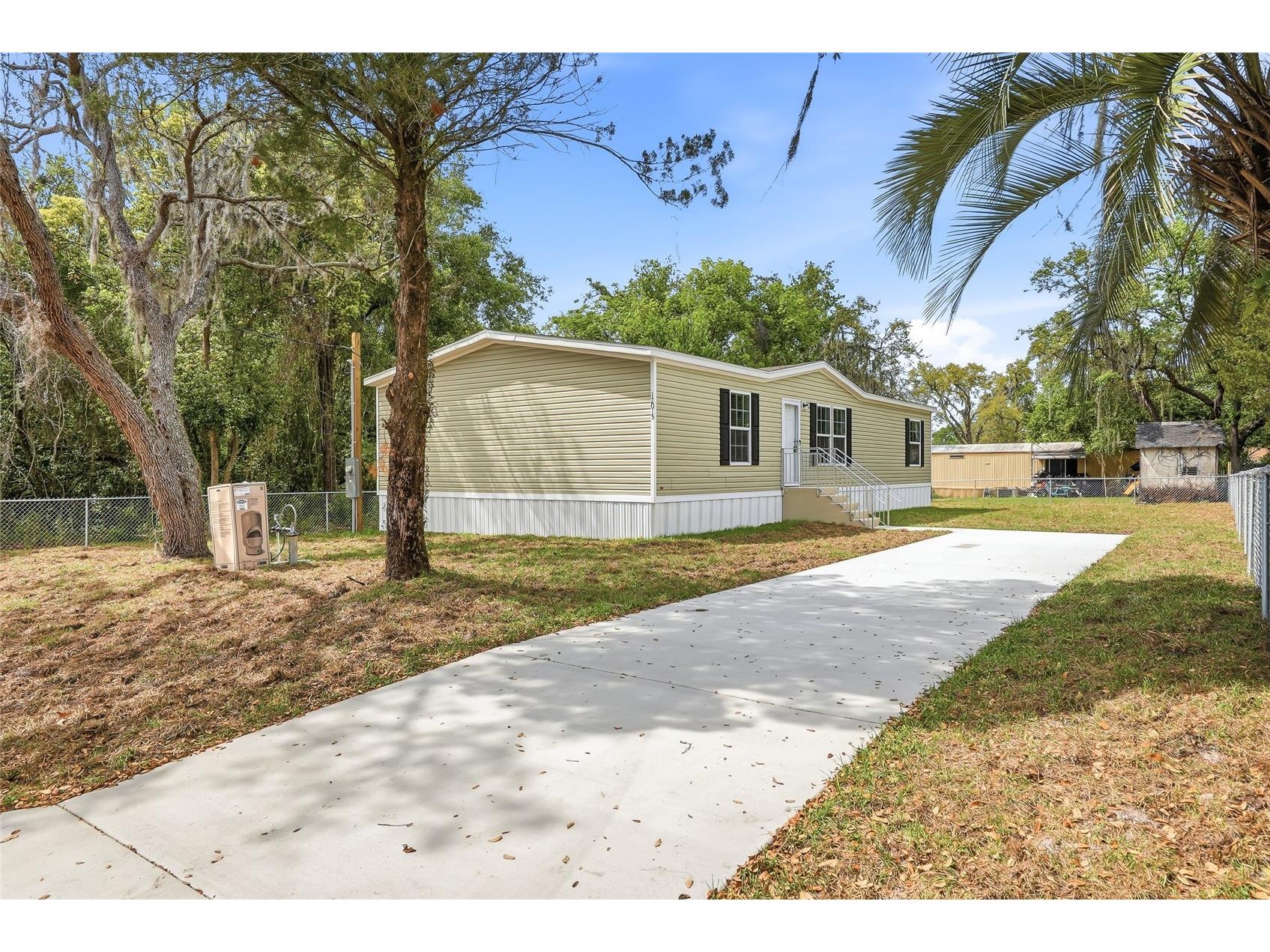 12015 Westbay Avenue New Port Richey FL 34654 TB8493271 image3