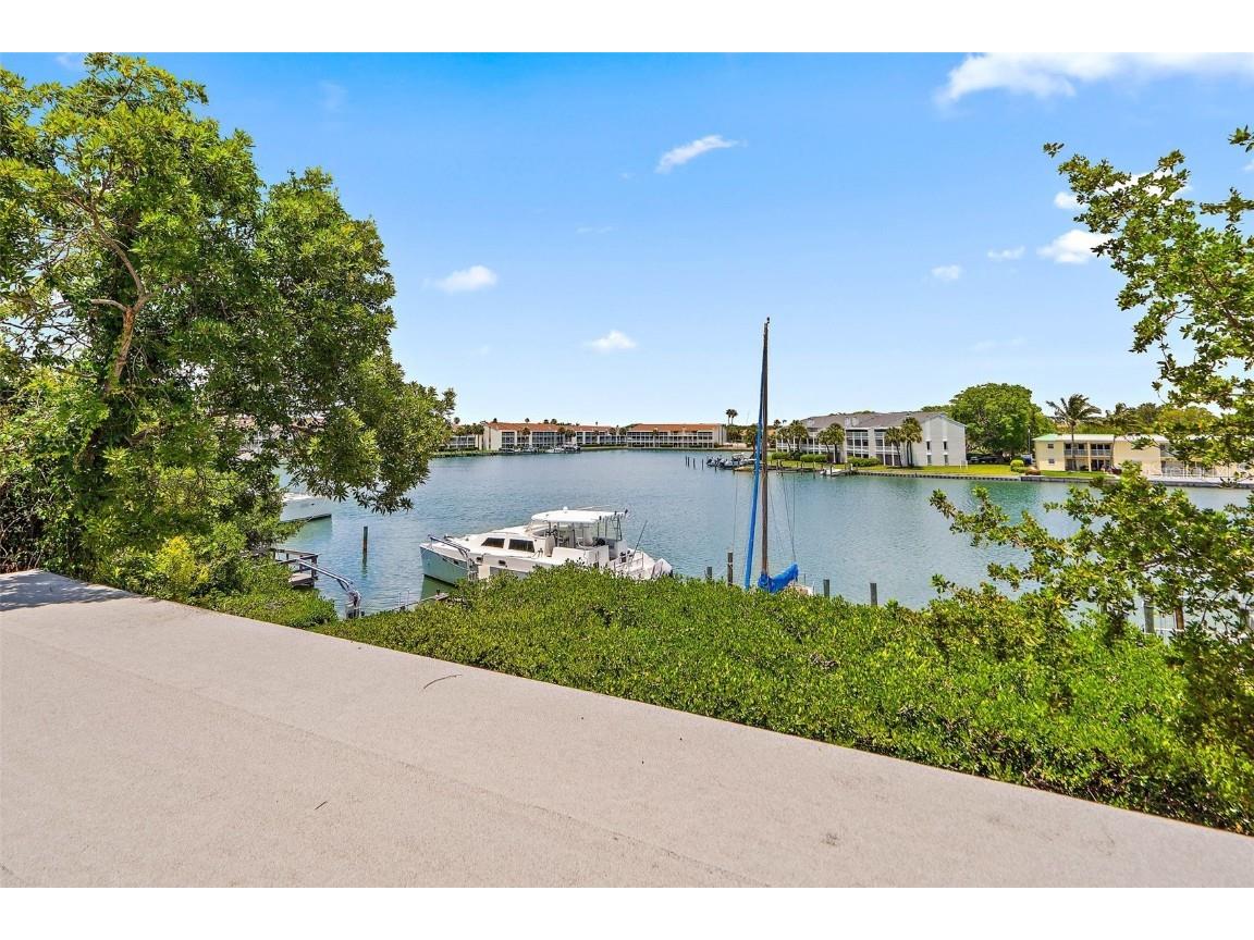 12016 Lagoon Lane Treasure Island FL 33706 U8201901 image1