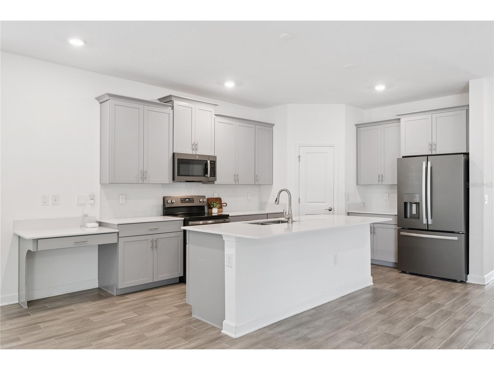 12018 Language Way Orlando FL 32832 O6412827 image4
