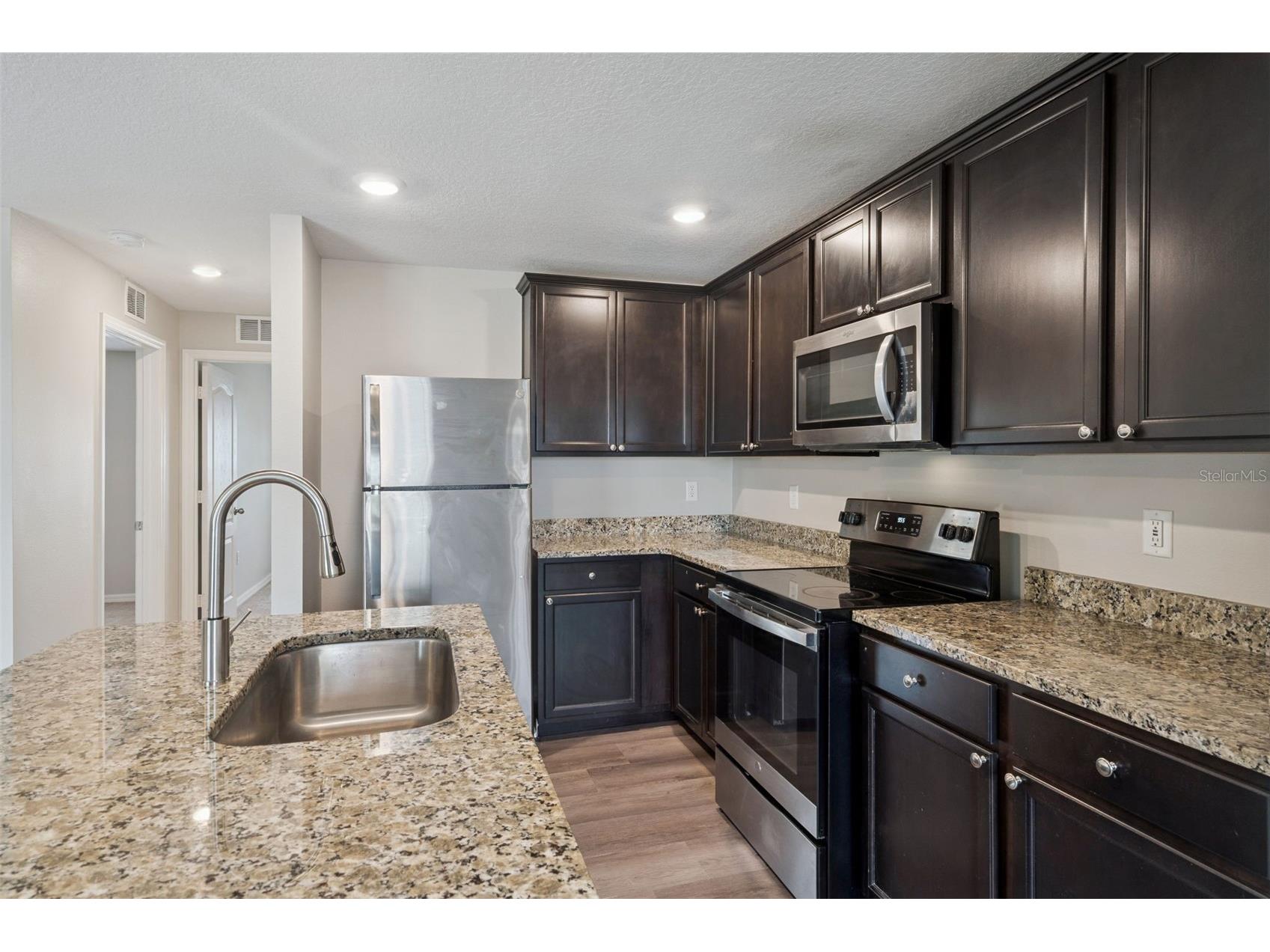 12019 Indian Grass Way Leesburg FL 34788 O6395615 image7