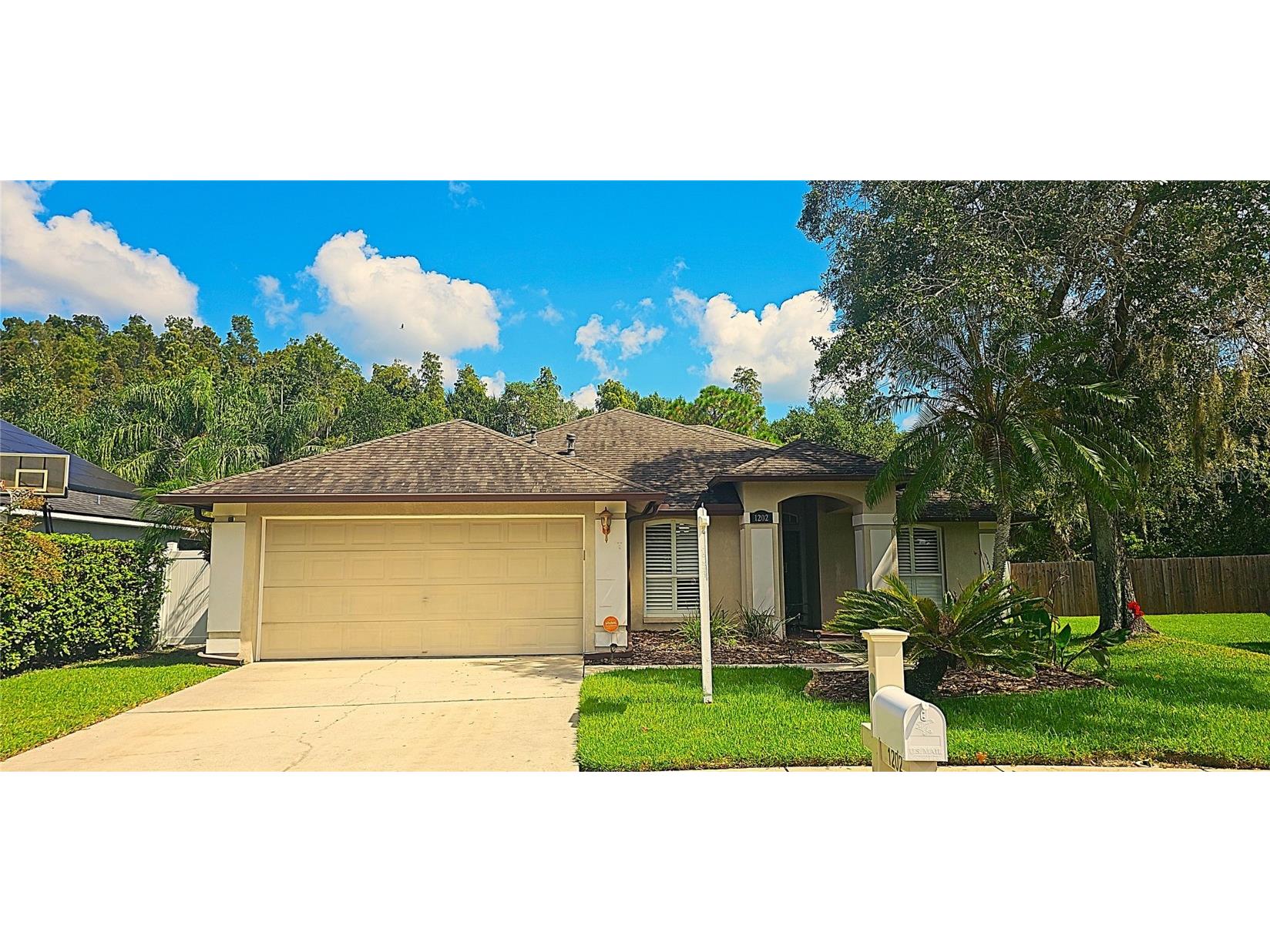 1202 Cord Grass Court Wesley Chapel FL 33543 T3536223 image1