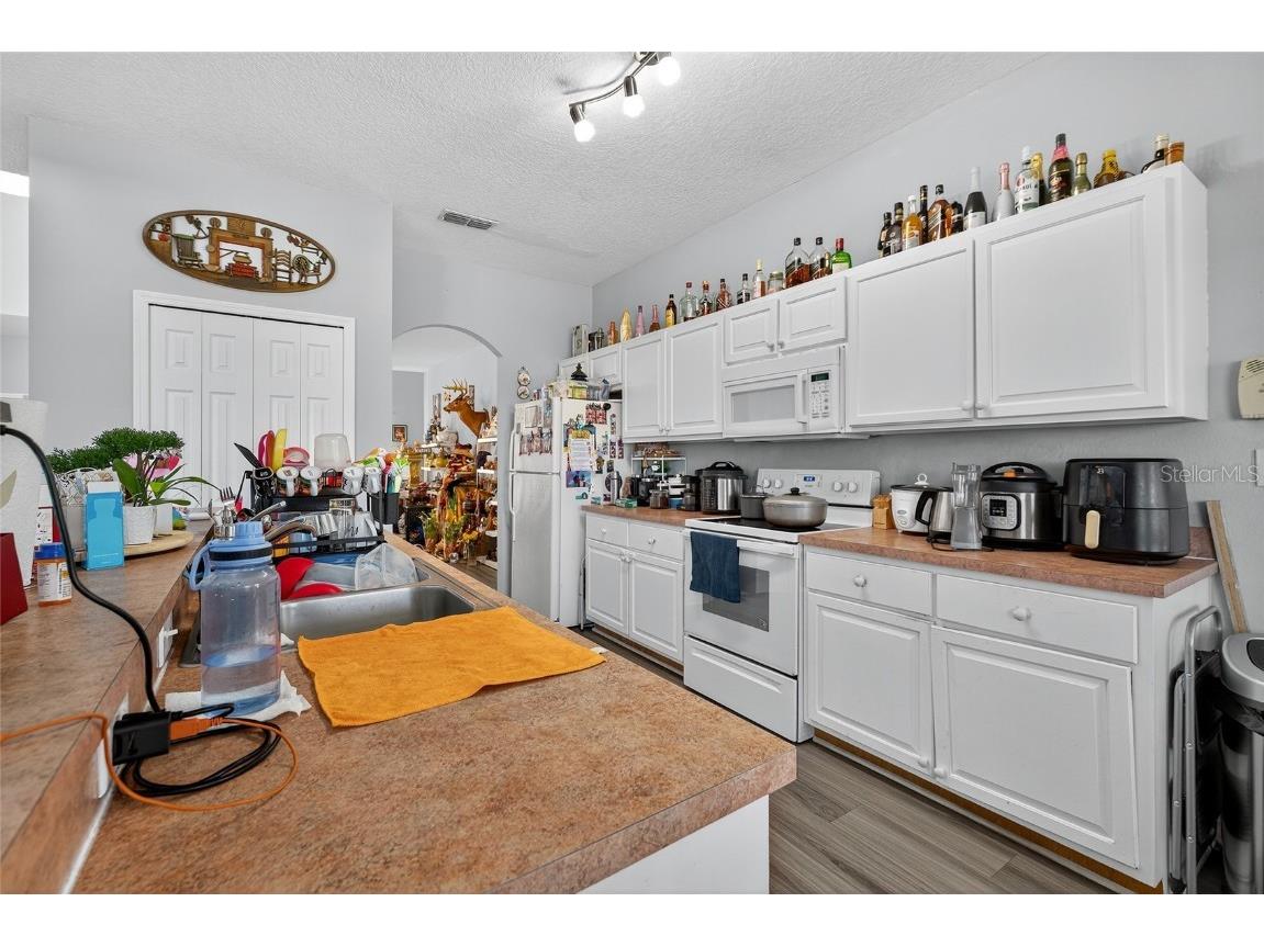 1202 Cumbrian Lakes Ct. Kissimmee FL 34746 O6356985 image13