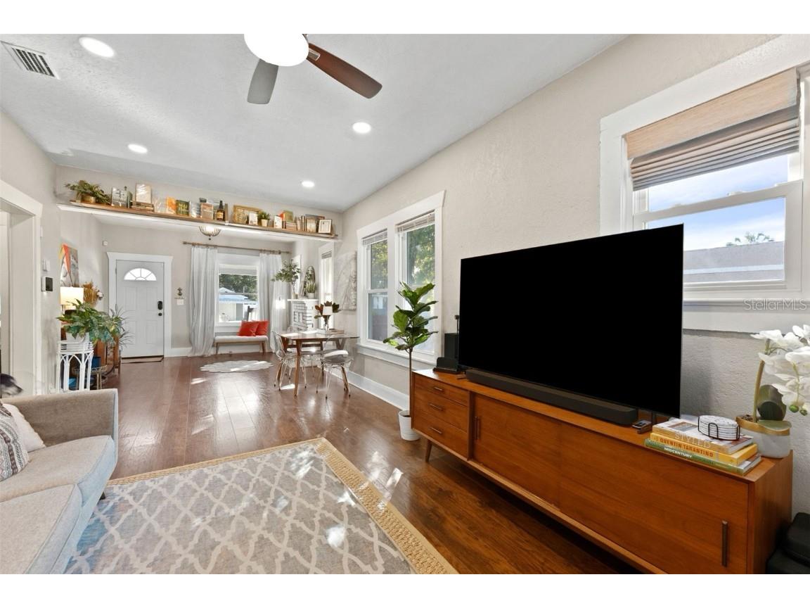 1202 E Ida Street Tampa FL 33603 TB8448141 image11