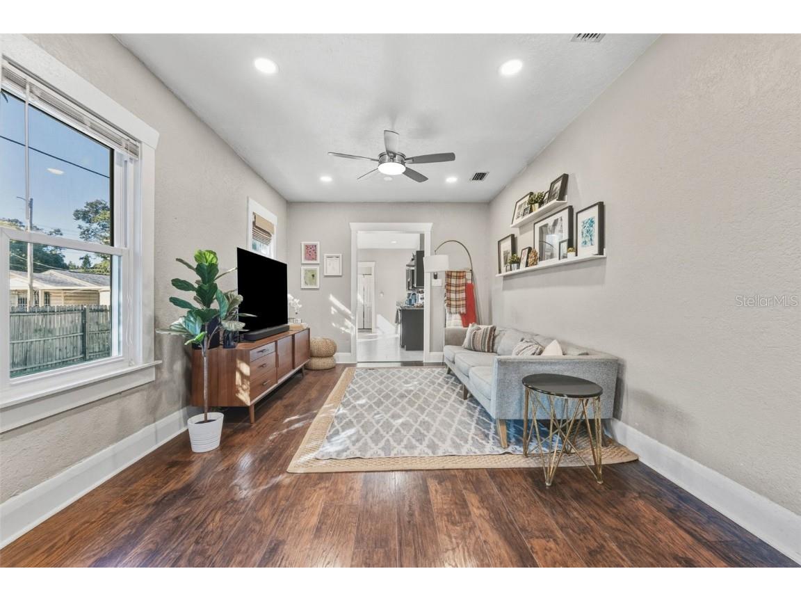 1202 E Ida Street Tampa FL 33603 TB8448141 image9