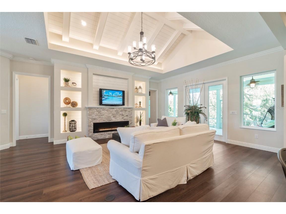 1202 Fiesta Key Circle Lady Lake FL 32159 A4661515 image12