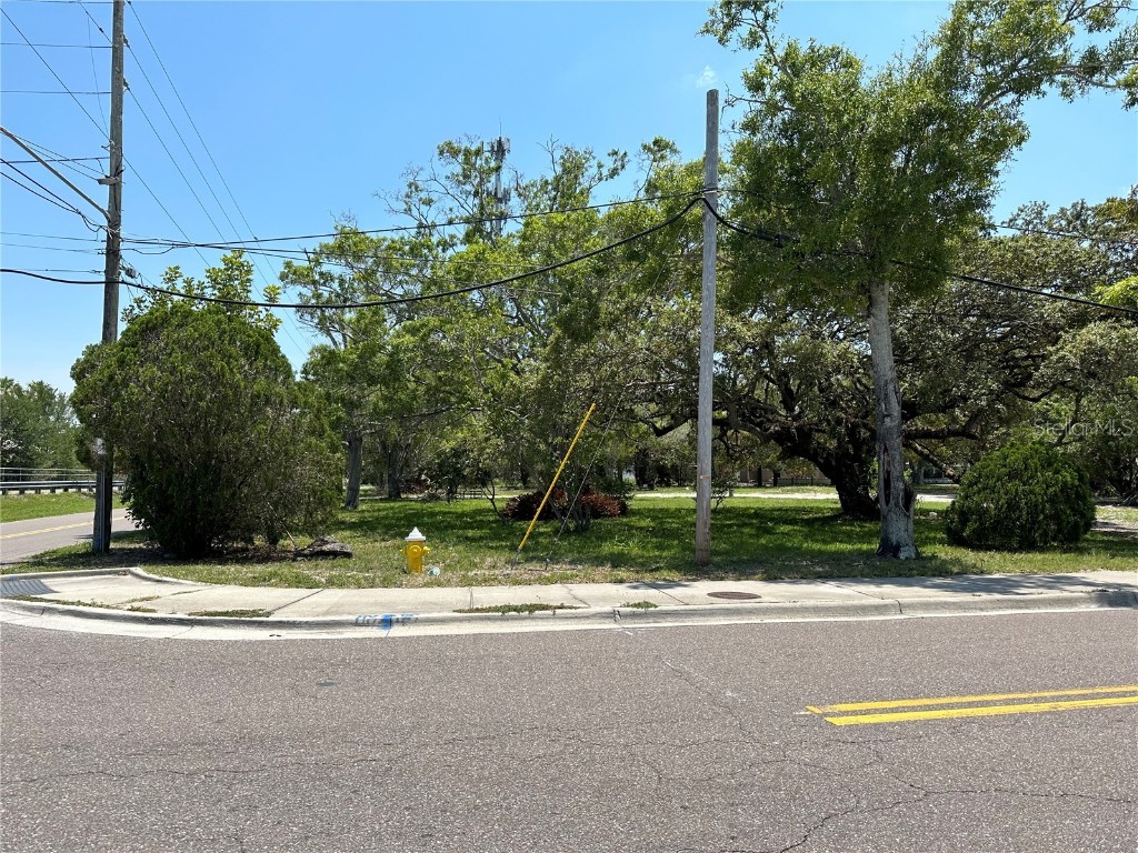 1202 Gooden Crossing Seminole FL 33778 U8203081 image1