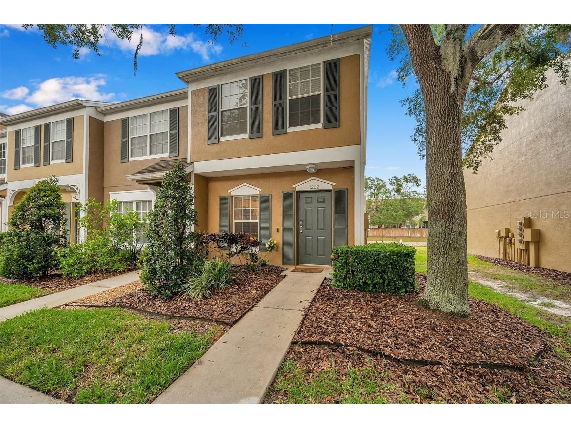 1202 Kennewick Court Wesley Chapel FL 33543 T3446658 image1