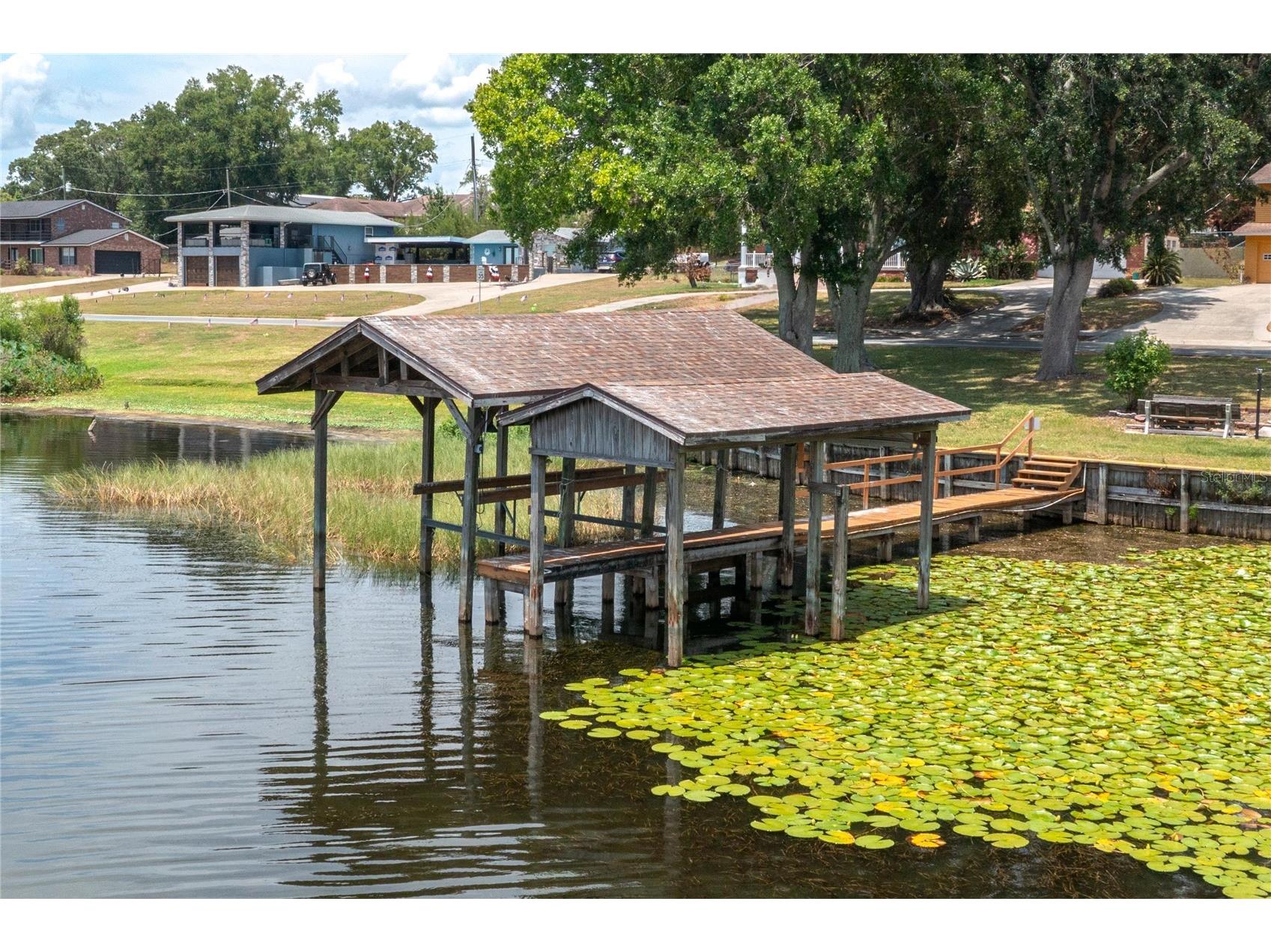 1202 Lake Ariana Boulevard Auburndale FL 33823 - LAKE ARIANA L4960189 image44