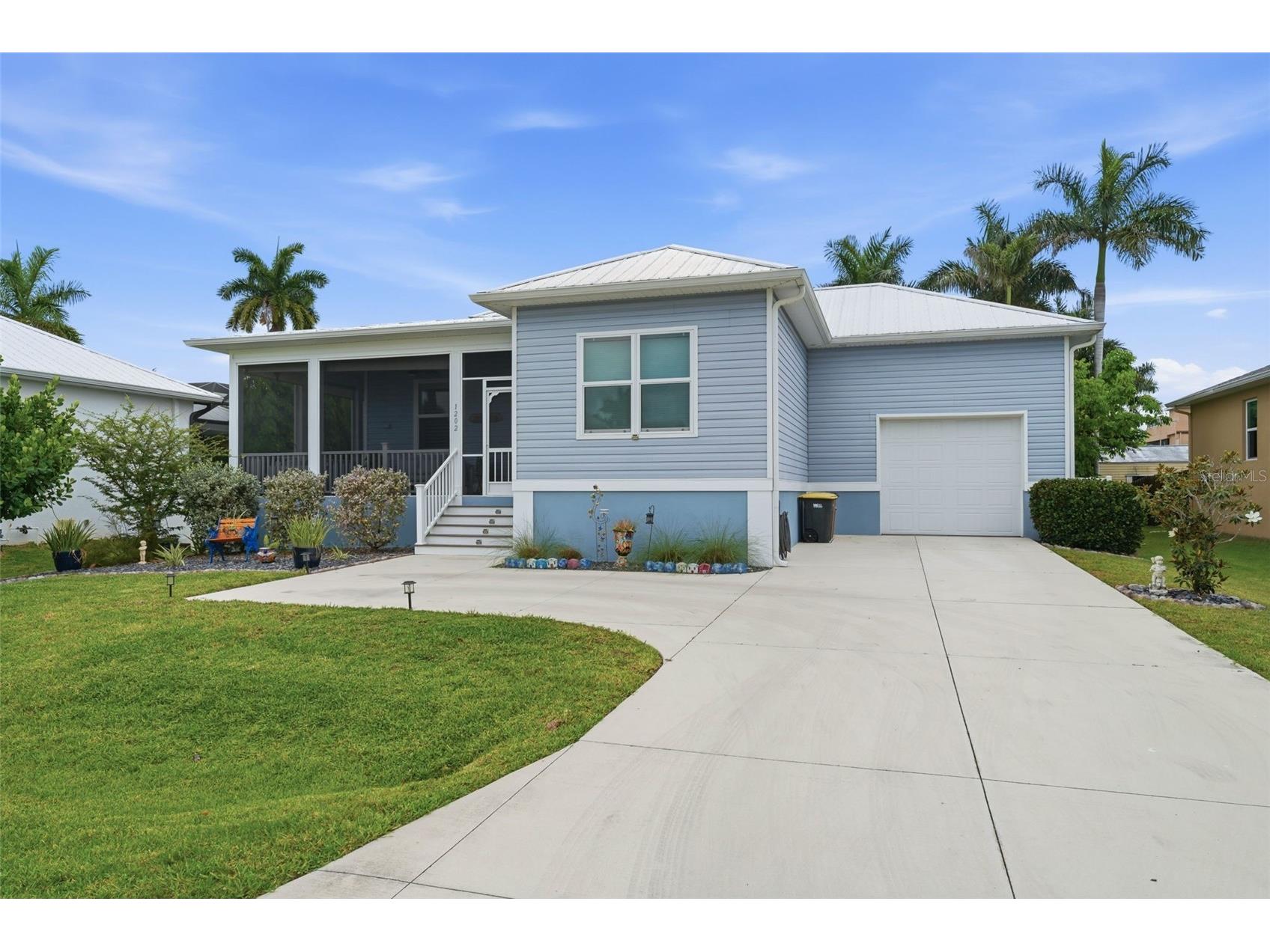 1202 Mcgregor Street Punta Gorda FL 33950 A4694693 image3