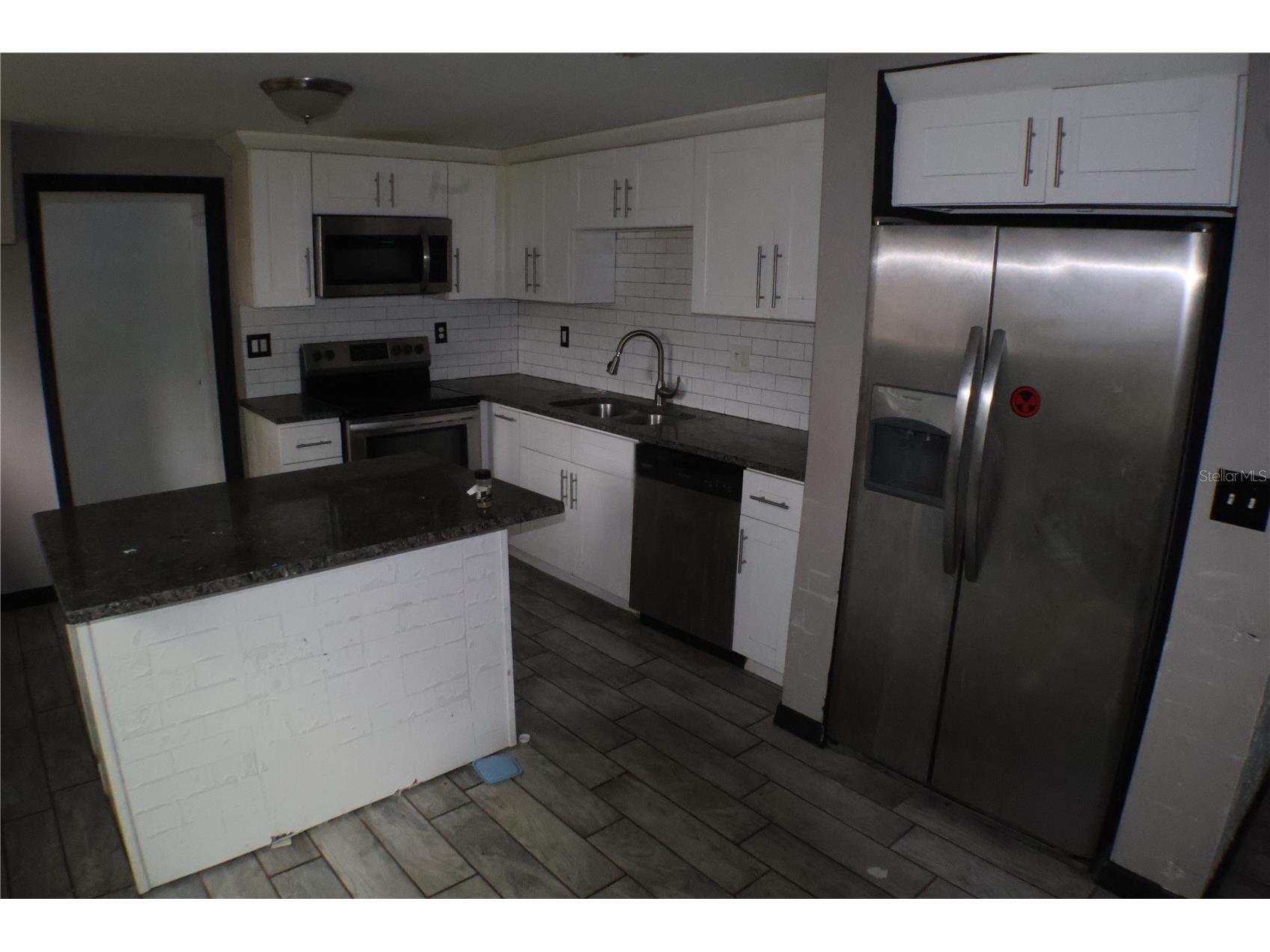 1202 N Ferrell Street Plant City FL 33563 A4695546 image4