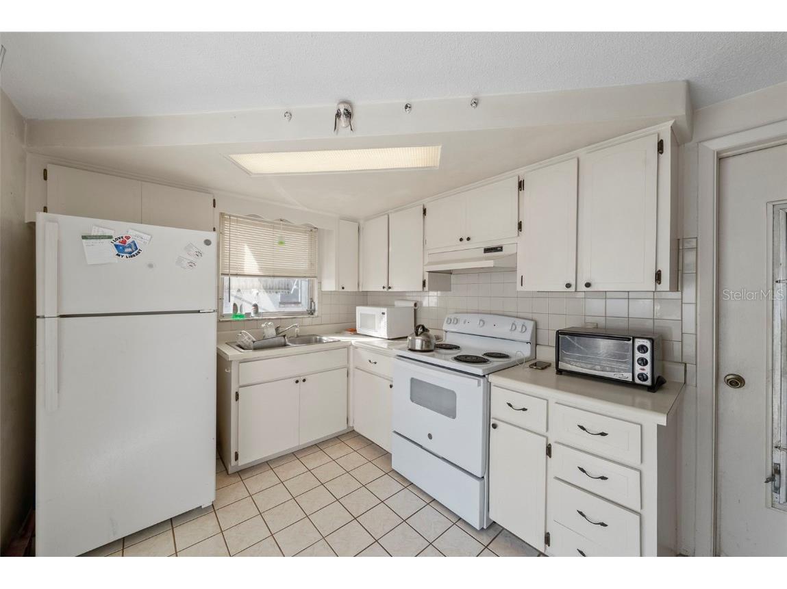 1202 Normandy Boulevard Holiday FL 34691 TB8450218 image9