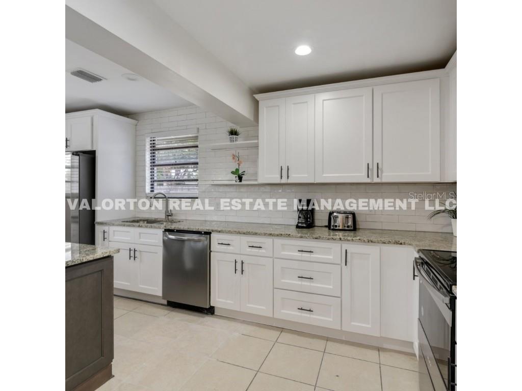 1202 Princeton Rd Cocoa FL 32922 O6163306 image14