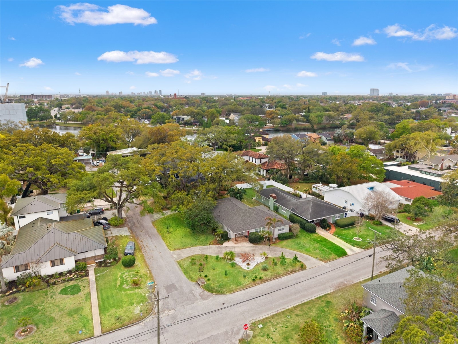 1202 W Coral Street Tampa FL 33602 TB8487422 image47