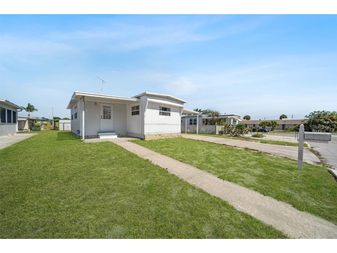 12020 Pawnee Drive Hudson FL 34667 W7864091 image1