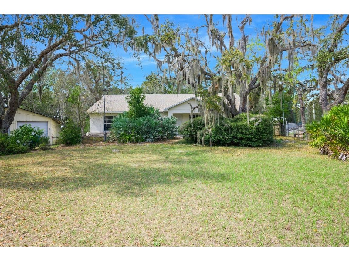 12021 Fir Street Brooksville FL 34613 W7853124 image1