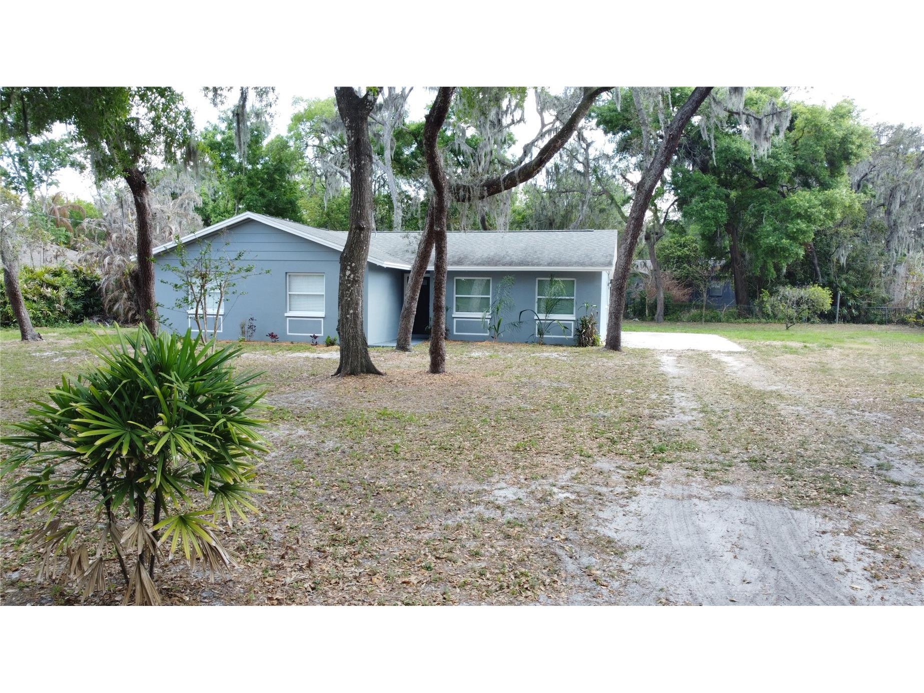 12022 Riverhills Drive Tampa FL 33617 TB8492384 image1
