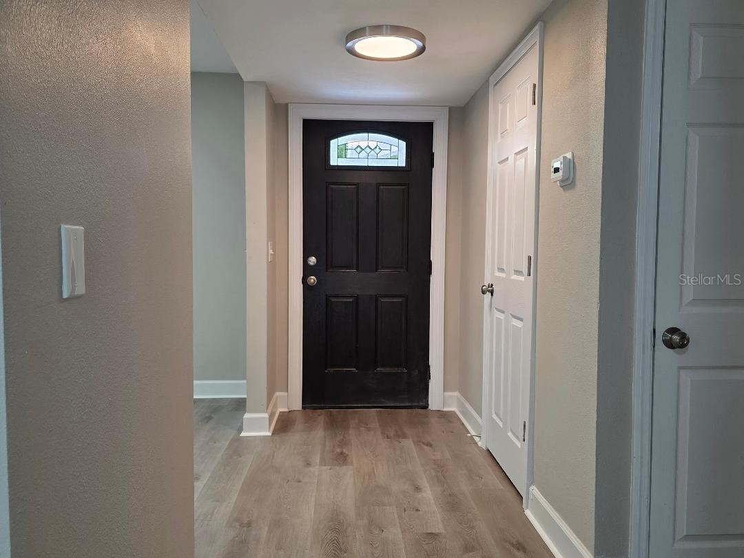 12022 Riverhills Drive Tampa FL 33617 TB8492384 image3