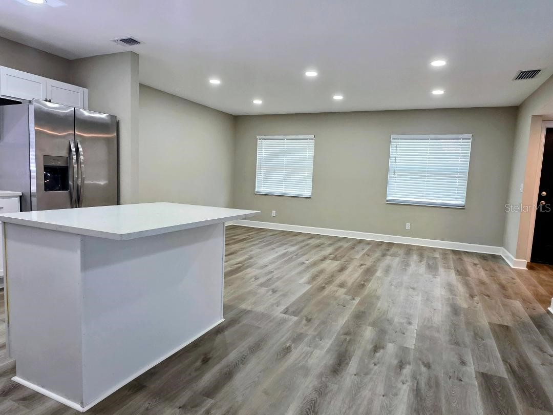 12022 Riverhills Drive Tampa FL 33617 TB8492384 image7