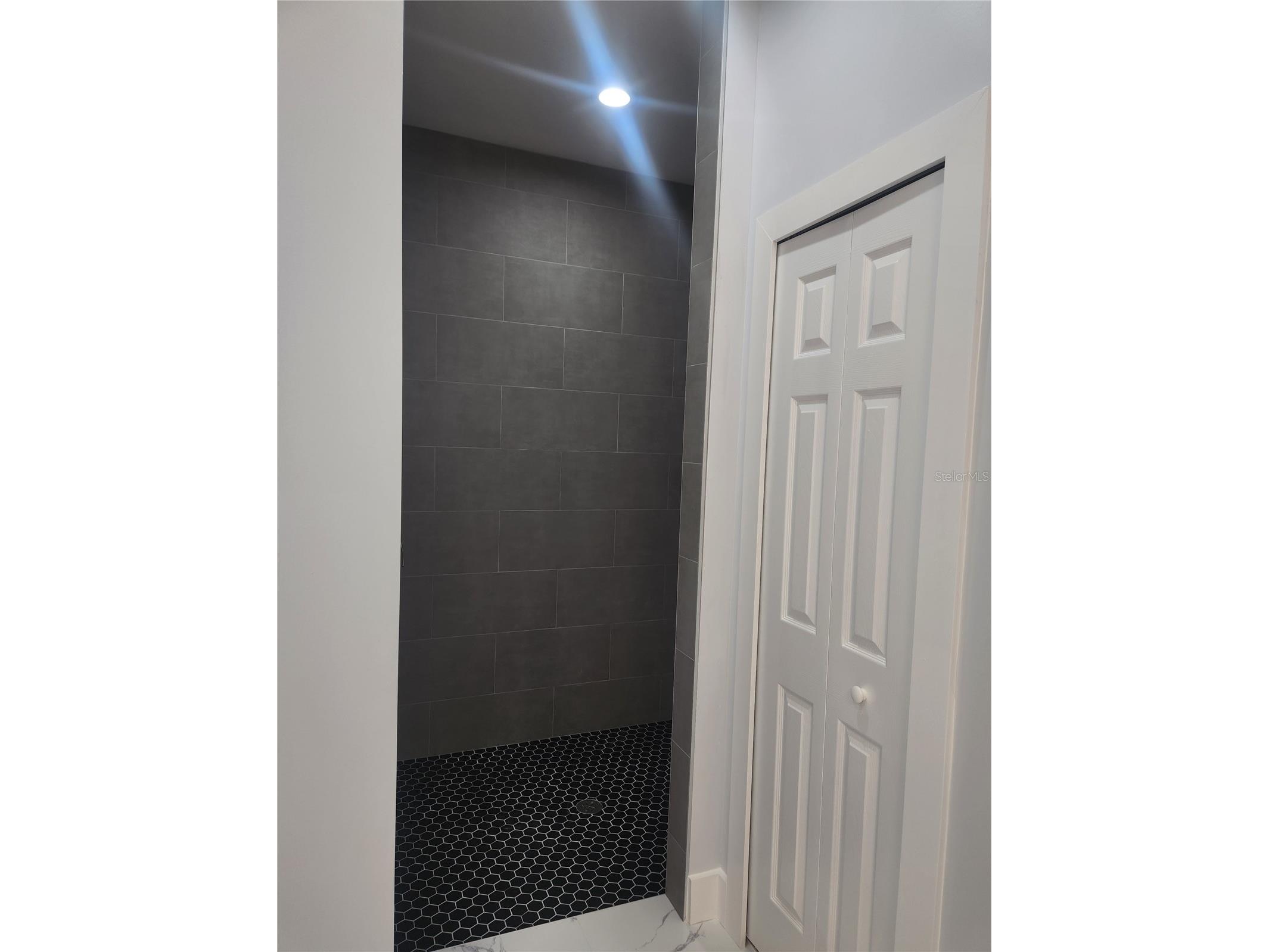 12025 Clarendon Avenue Port Charlotte FL 33981 TB8511833 image21