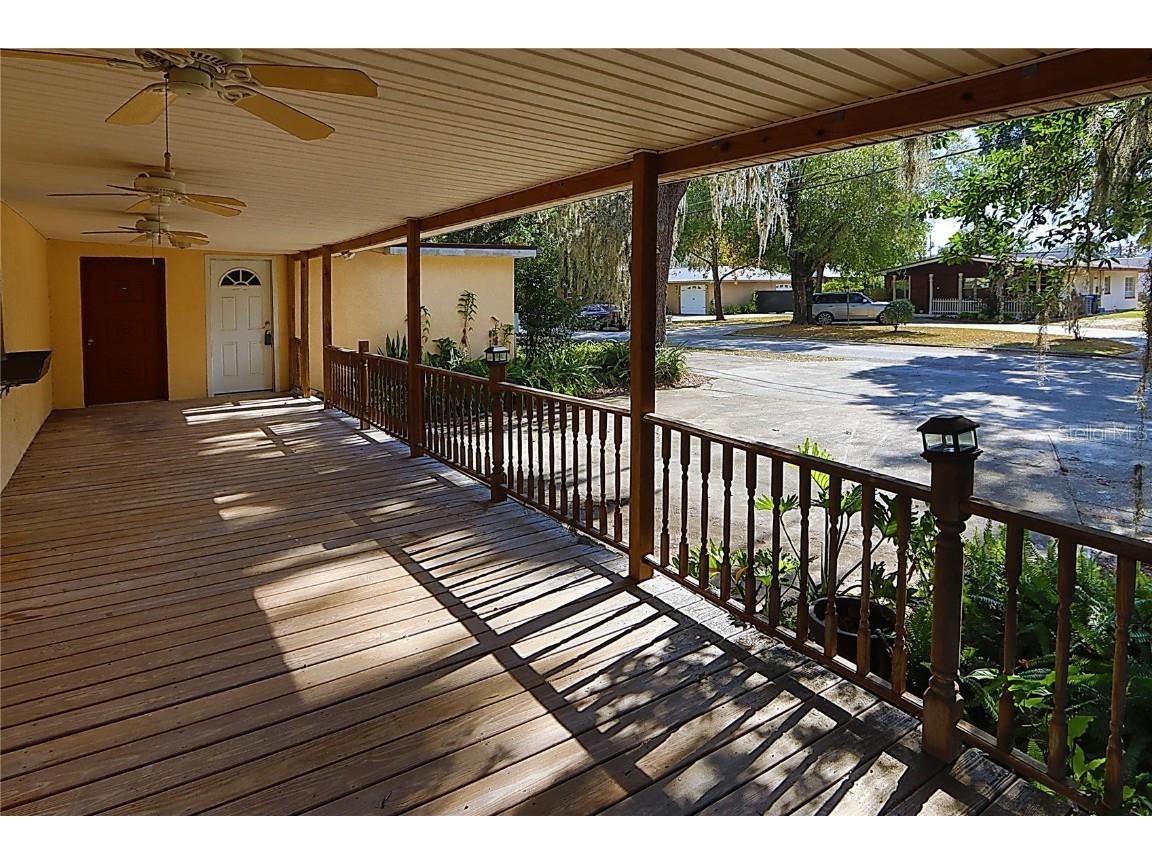 12025 Riverhills Drive Temple Terrace FL 33617 - HILLSBOROUGH RIVER TB8409829 image2