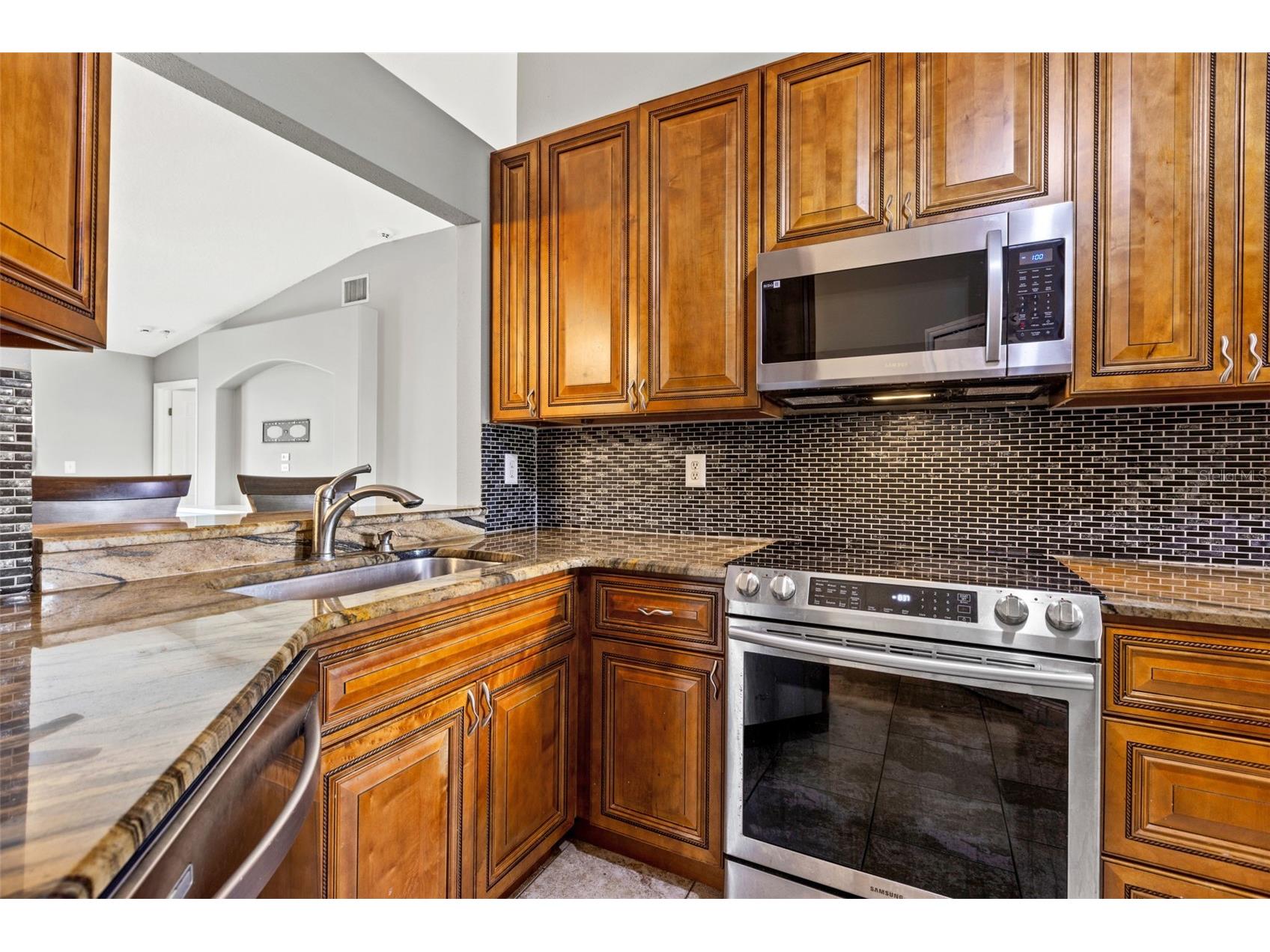 12026 Cedarfield Drive Riverview FL 33579 TB8459832 image8