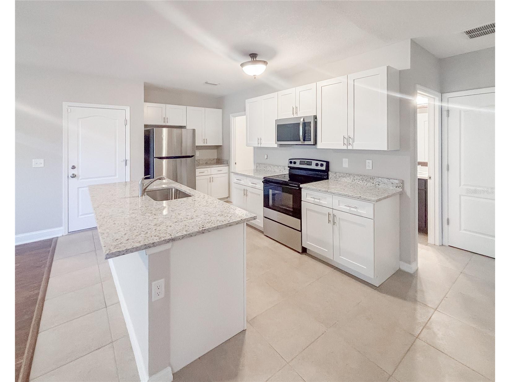 12026 Suburban Sunrise Street Riverview FL 33578 TB8490832 image7