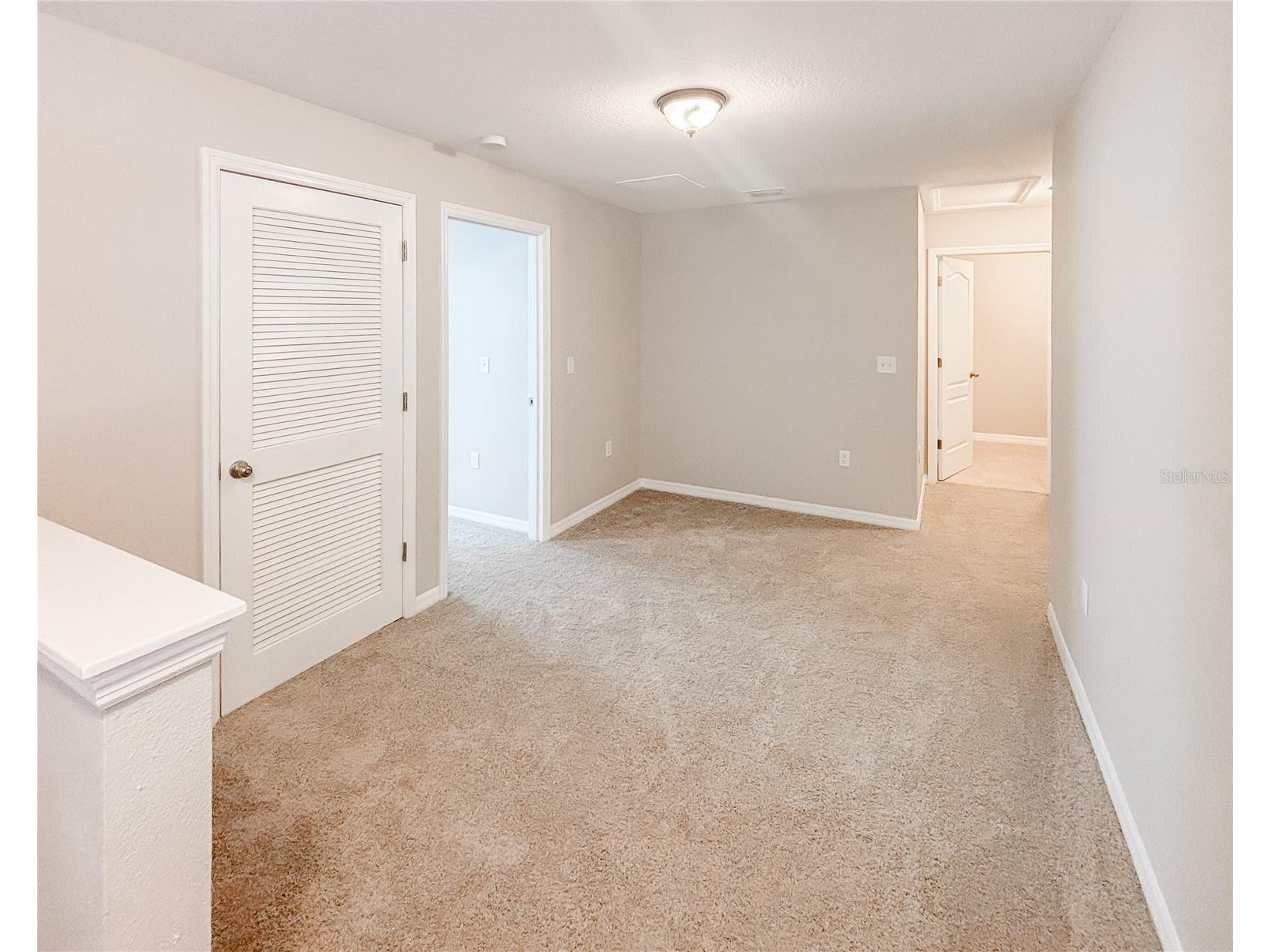 12026 Suburban Sunrise Street Riverview FL 33578 TB8490832 image9