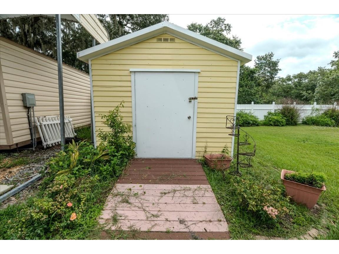 12028 San Angela Drive San Antonio FL 33576 TB8437608 image30