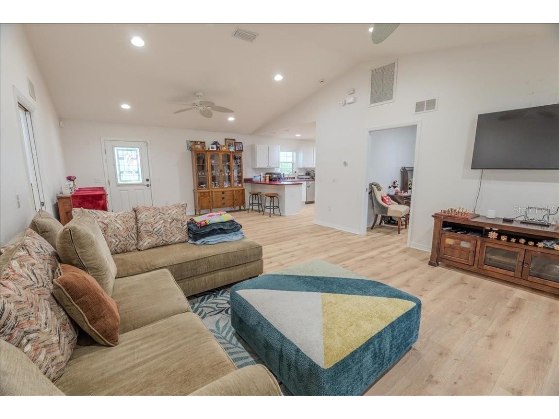 12028 San Angela Drive San Antonio FL 33576 TB8437608 image8