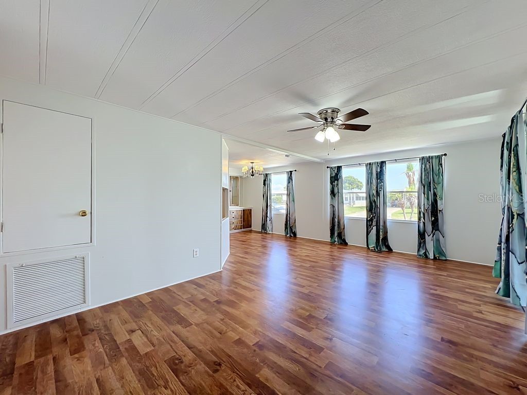 1203 Apache Circle Tavares FL 32778 G5113193 image10