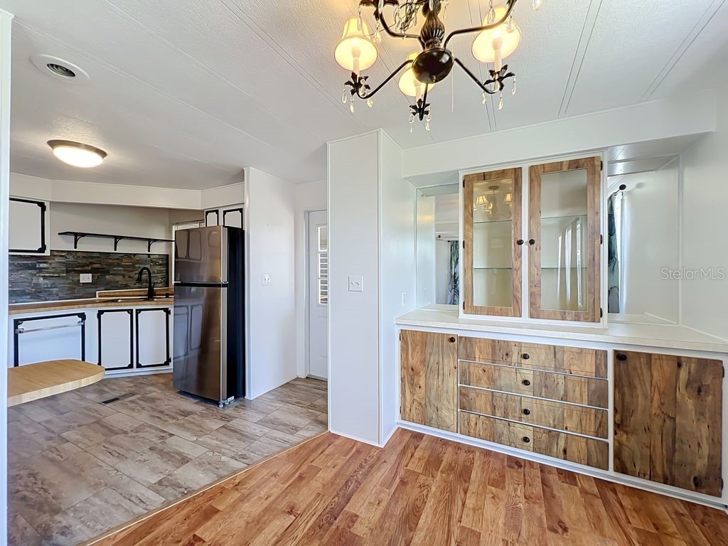 1203 Apache Circle Tavares FL 32778 G5113193 image9