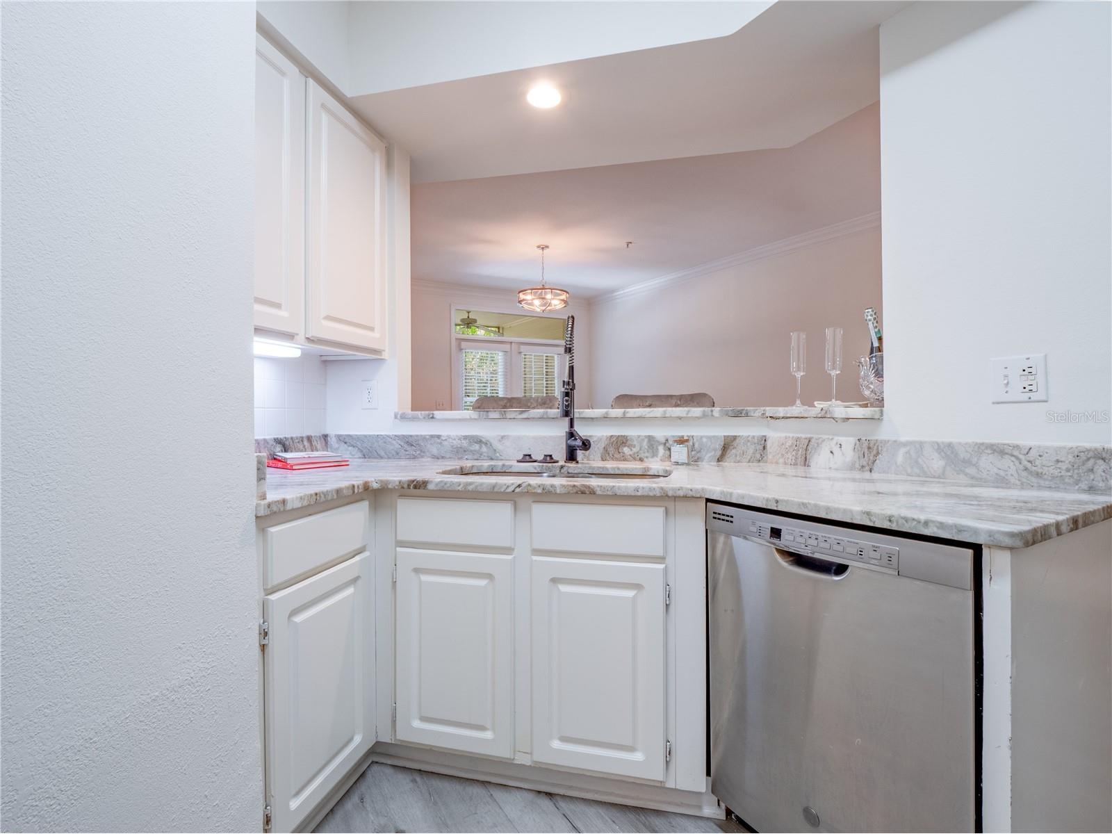 1203 Bay Club Circle #1203 Tampa FL 33607 TB8526565 image13