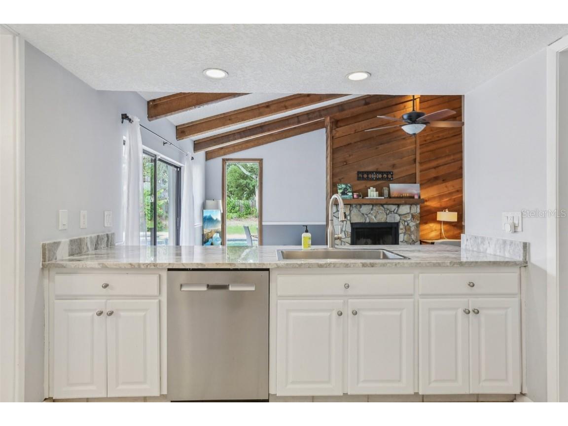 1203 Beacon Hill Drive Tampa FL 33613 TB8437495 image11