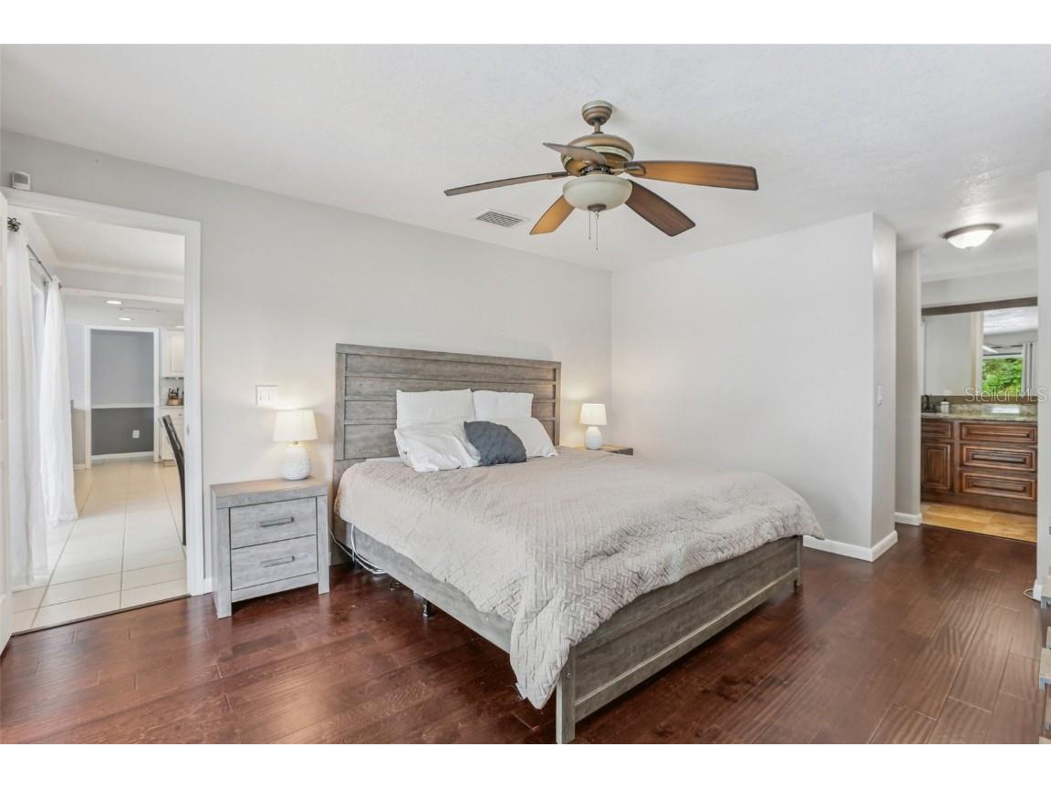 1203 Beacon Hill Drive Tampa FL 33613 TB8437495 image14