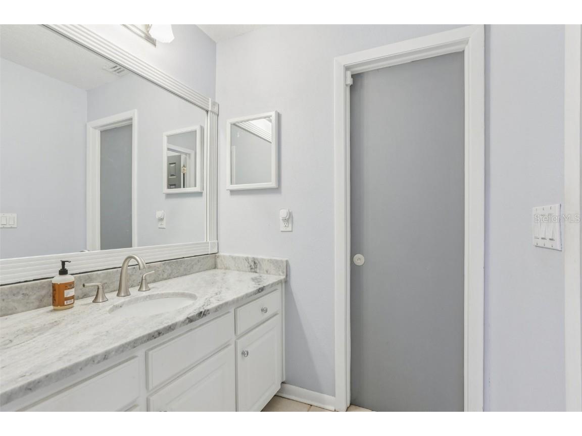 1203 Beacon Hill Drive Tampa FL 33613 TB8437495 image18