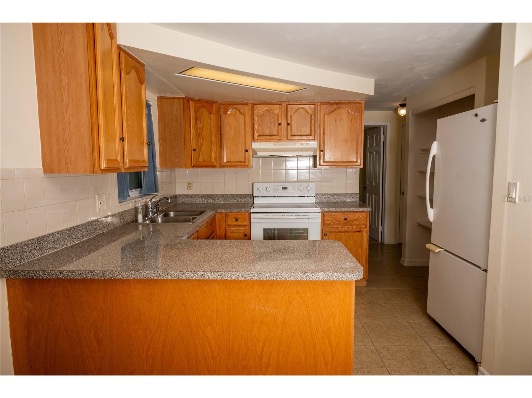 1203 Brightwell Drive Holiday FL 34690 W7885349 image3