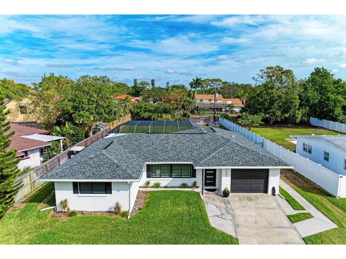 1203 De Narvaez Avenue Bradenton FL 34209 A4591332 image1