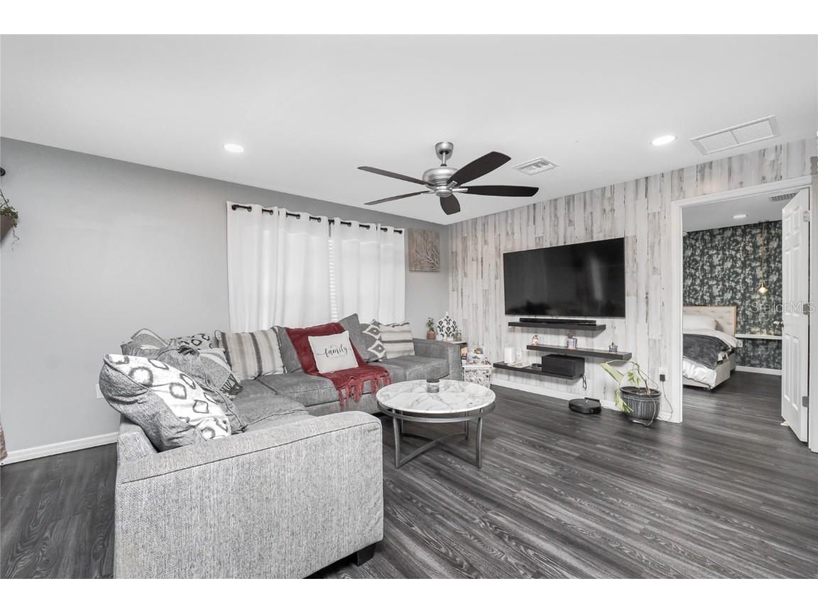 1203 Desmond Street Port Charlotte FL 33952 C7513367 image15