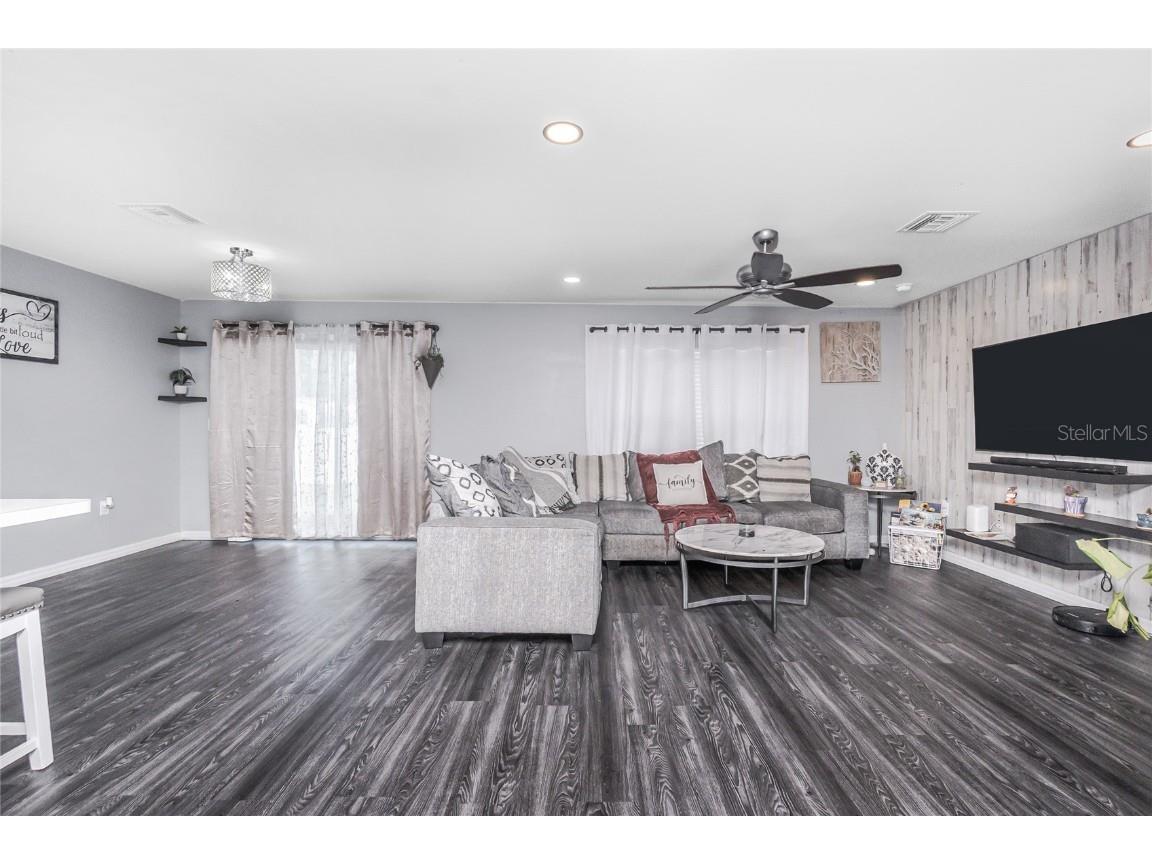 1203 Desmond Street Port Charlotte FL 33952 C7513367 image16