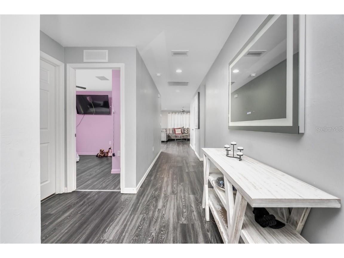 1203 Desmond Street Port Charlotte FL 33952 C7513367 image4