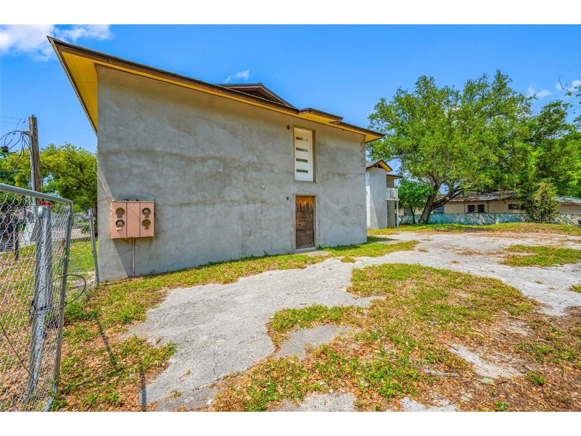 1203 E Dr Martin Luther King Jr Boulevard Tampa FL 33603 TB8389243 image10