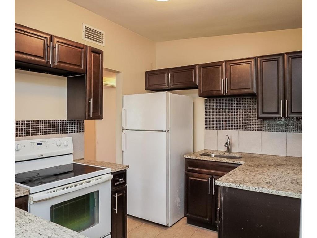 1203 Ferndell Road Orlando FL 32808 O6365733 image3