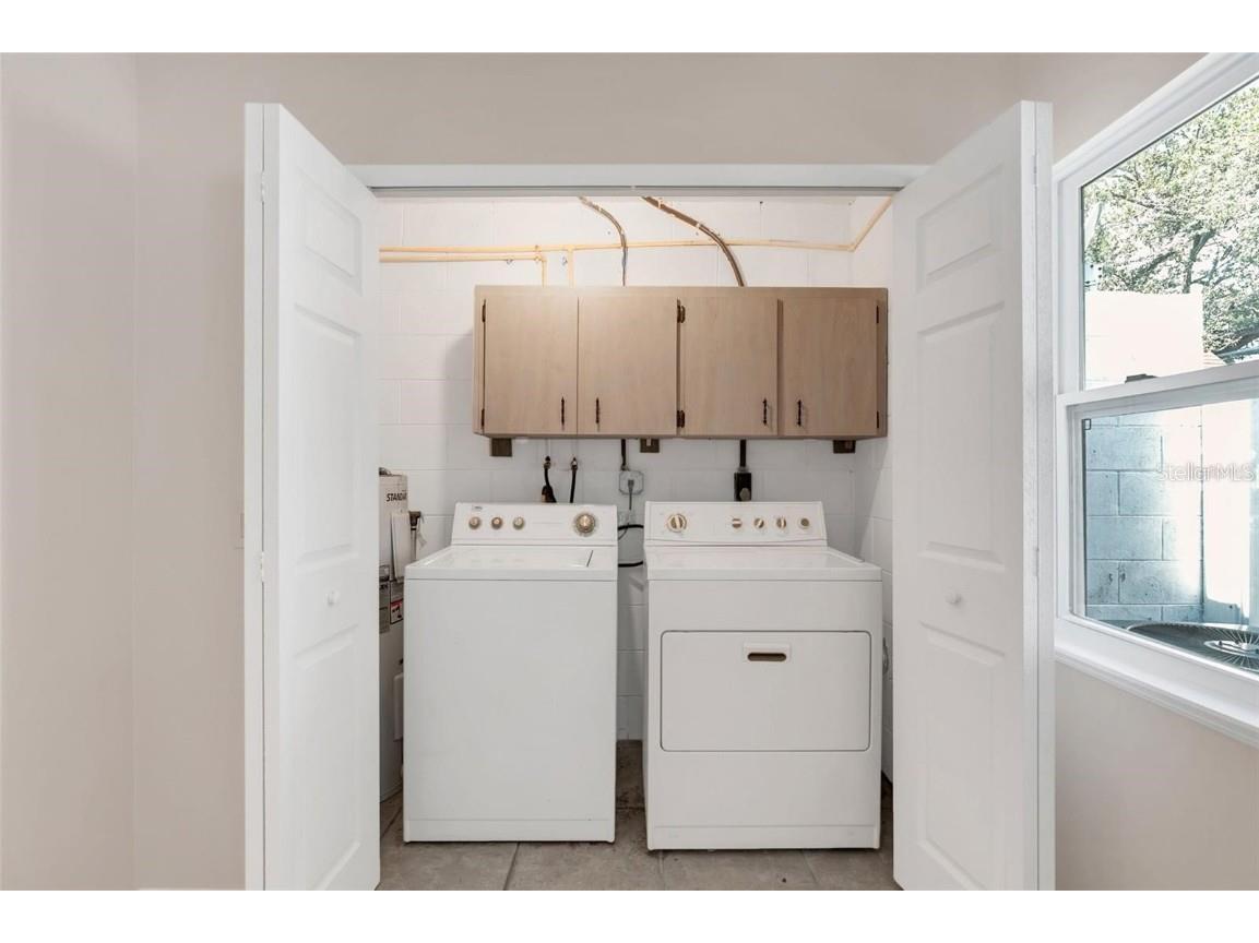 1203 Hendren Drive Orlando FL 32807 O6362459 image24