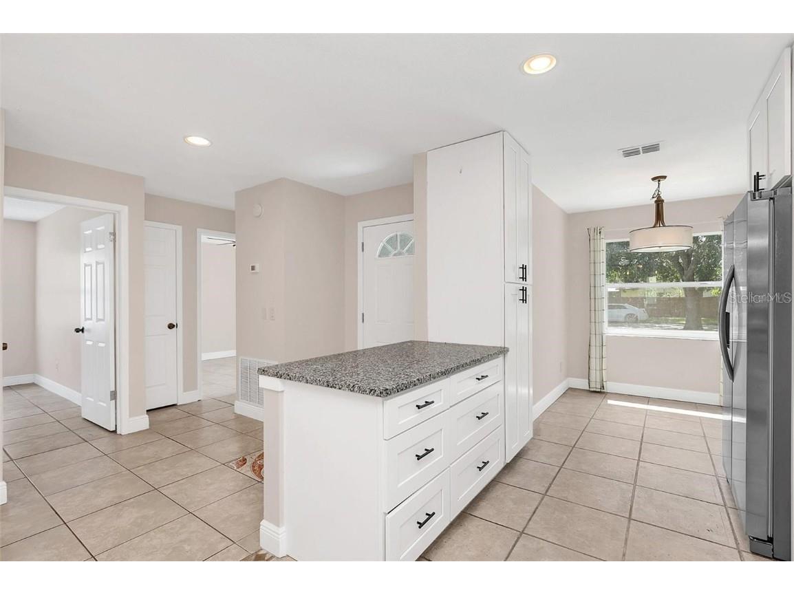 1203 Hendren Drive Orlando FL 32807 O6362459 image7