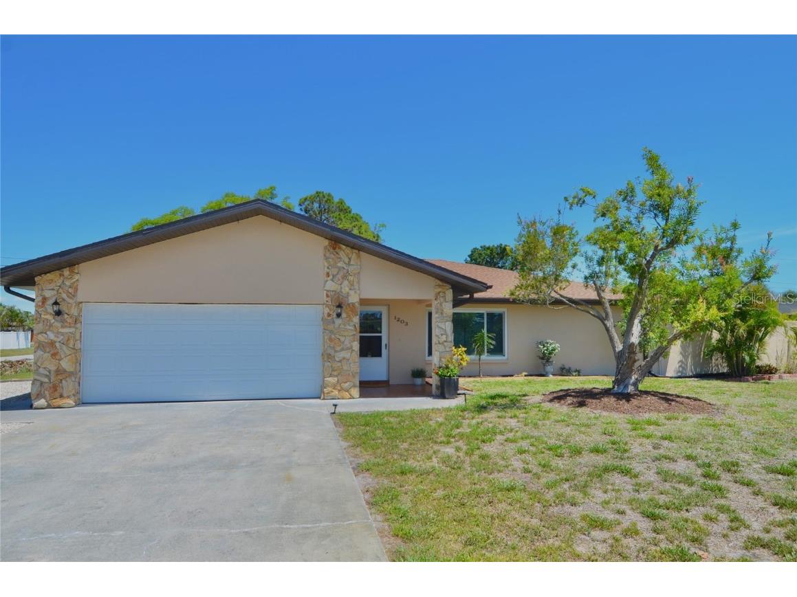 1203 Hudson Road Venice FL 34293 N6138985 image1