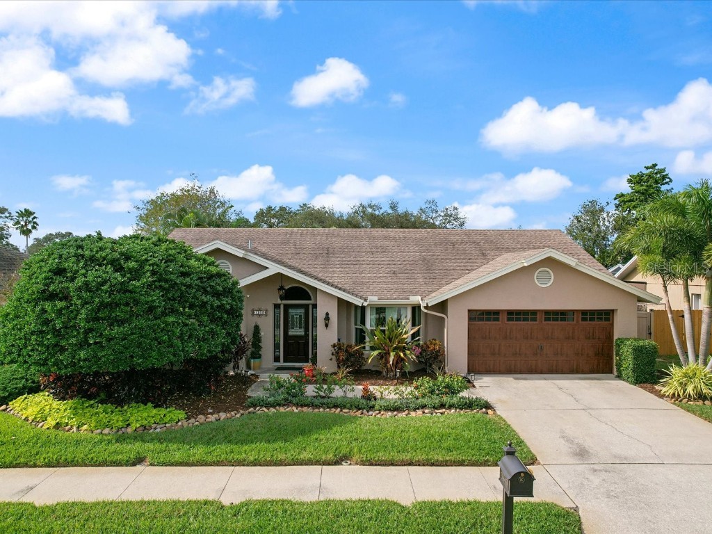 1203 Lawnside Avenue Safety Harbor FL 34695 U8223997 image1