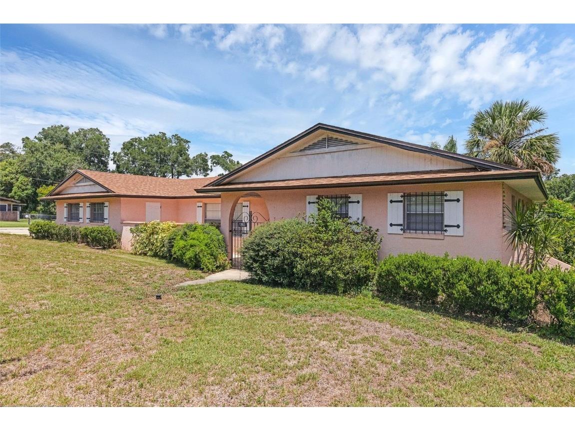 1203 N Amelia Avenue Deland FL 32724 O6338577 image1