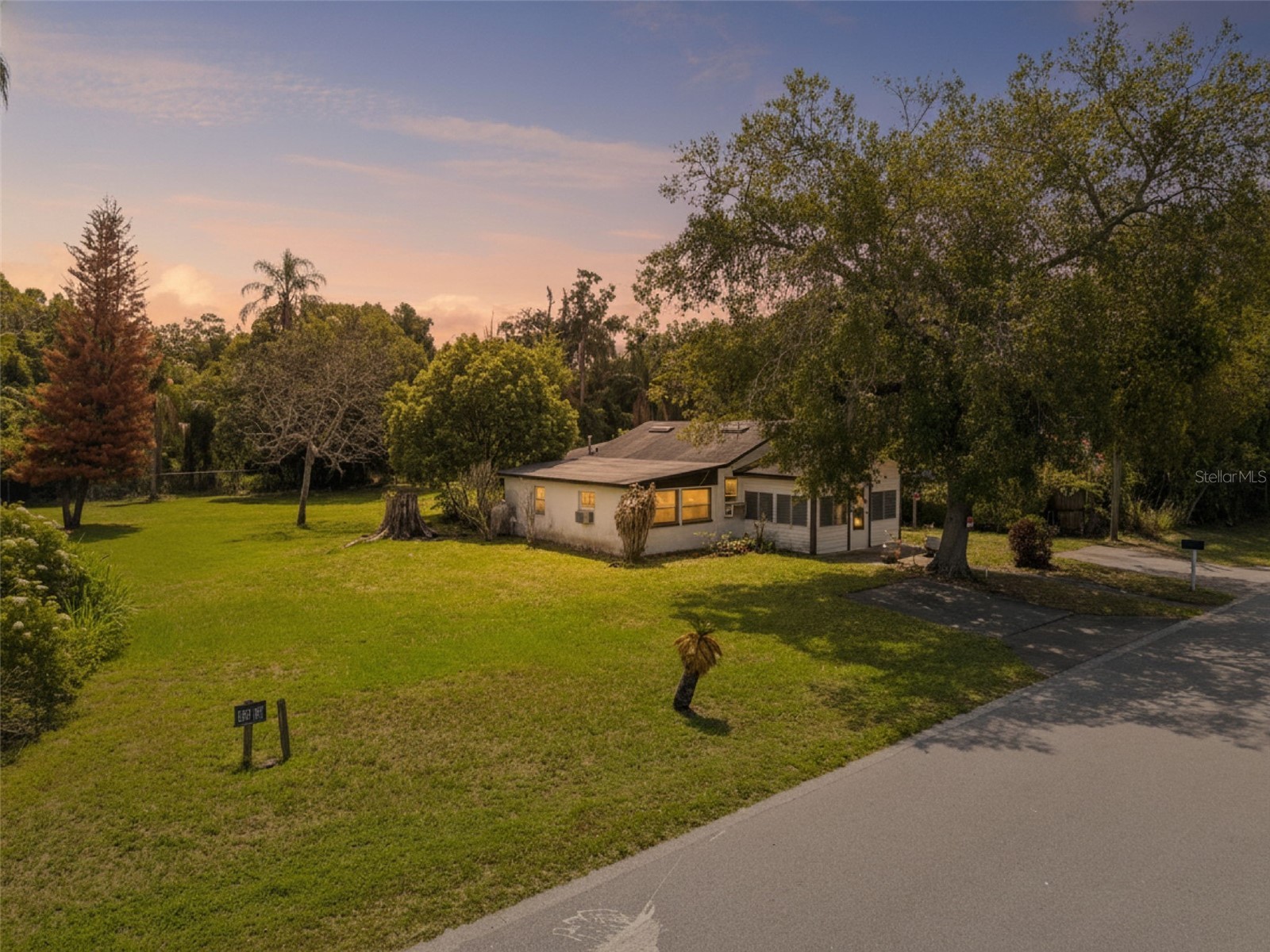 1203 Sasoon Avenue Orlando FL 32803 O6406489 image1